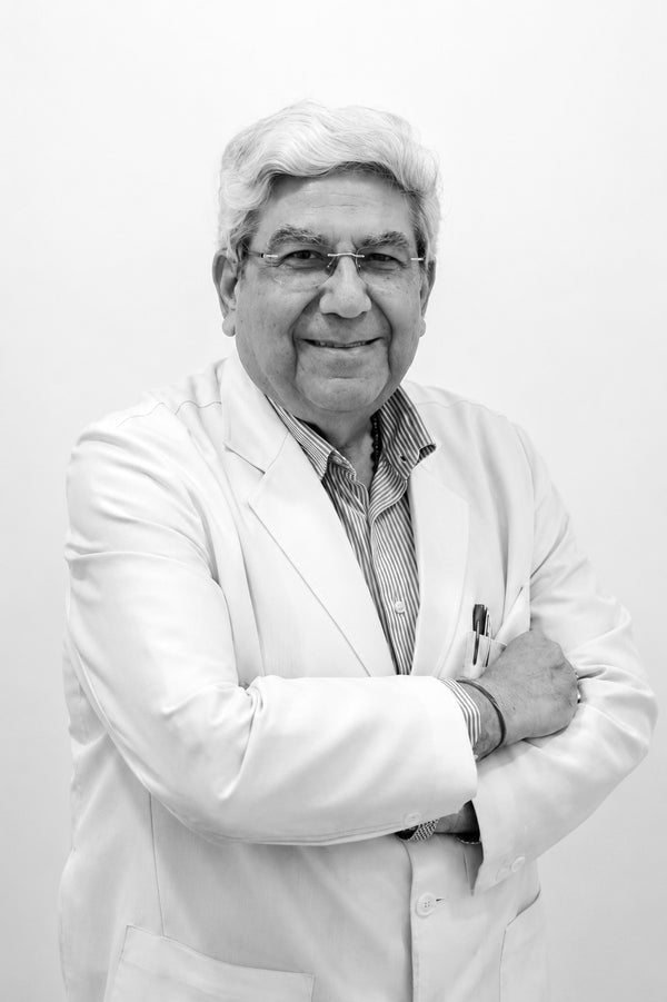 Dr. Sanjiv Kandhari